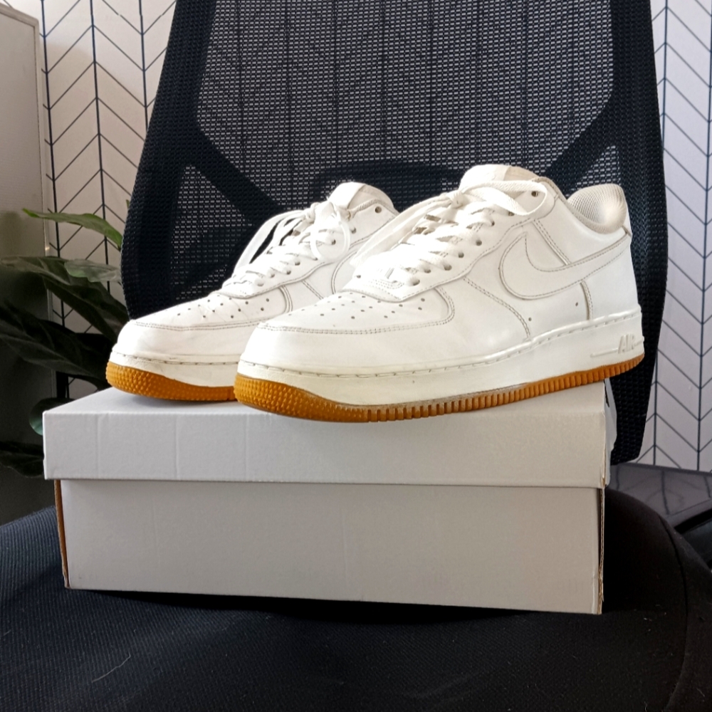 Nike Air Force 1 White, Brown Gum